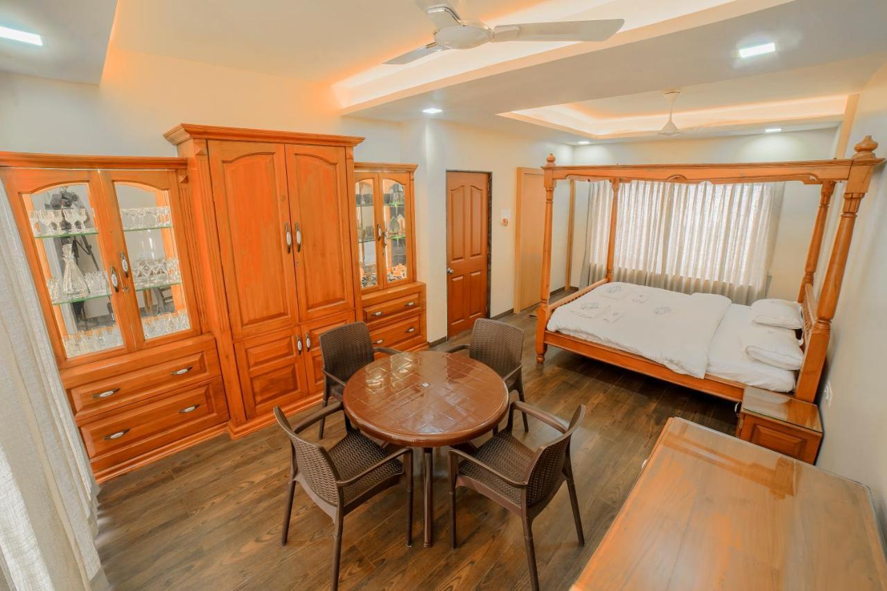 Heritage Residency - Royal Camping Club, Panhala ภายนอก รูปภาพ